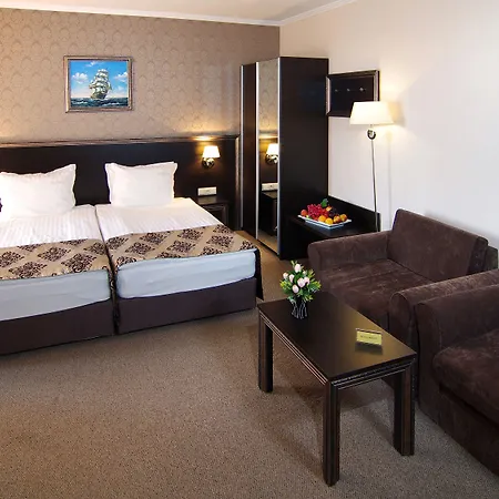 & Diamant فندق ساني بيتش