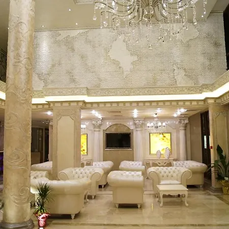 & Diamant Szálloda 4*
