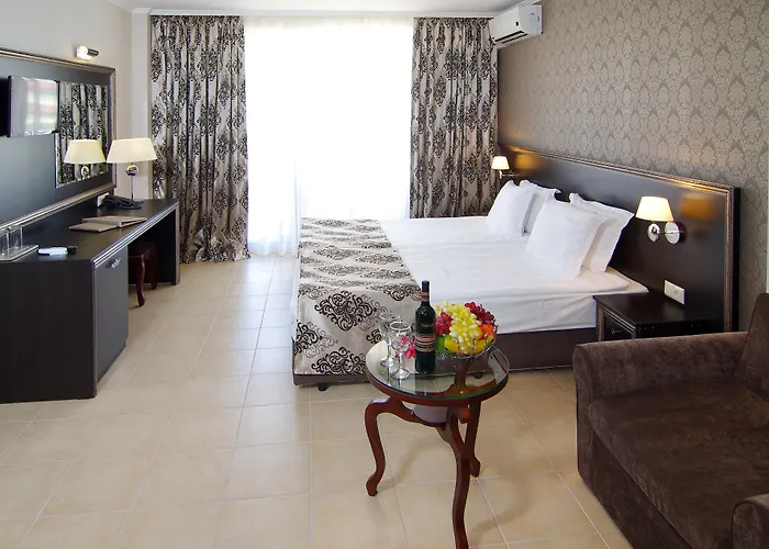 & Diamant 阳光海滩