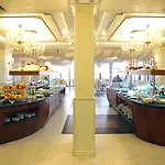 & Diamant 4* ساني بيتش