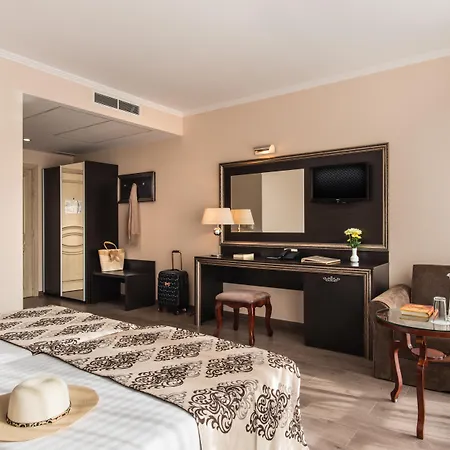Hotel & Diamant Słoneczny Brzeg